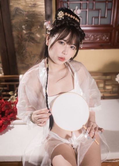 波多野结衣裸画情缘_BD电影完整版在线观看